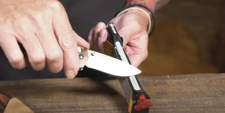 How to sharpen a hunting knife
